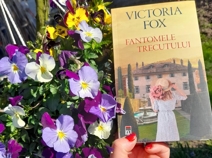 Fantomele trecutului de Victoria Fox - Editura Rao- recenzie