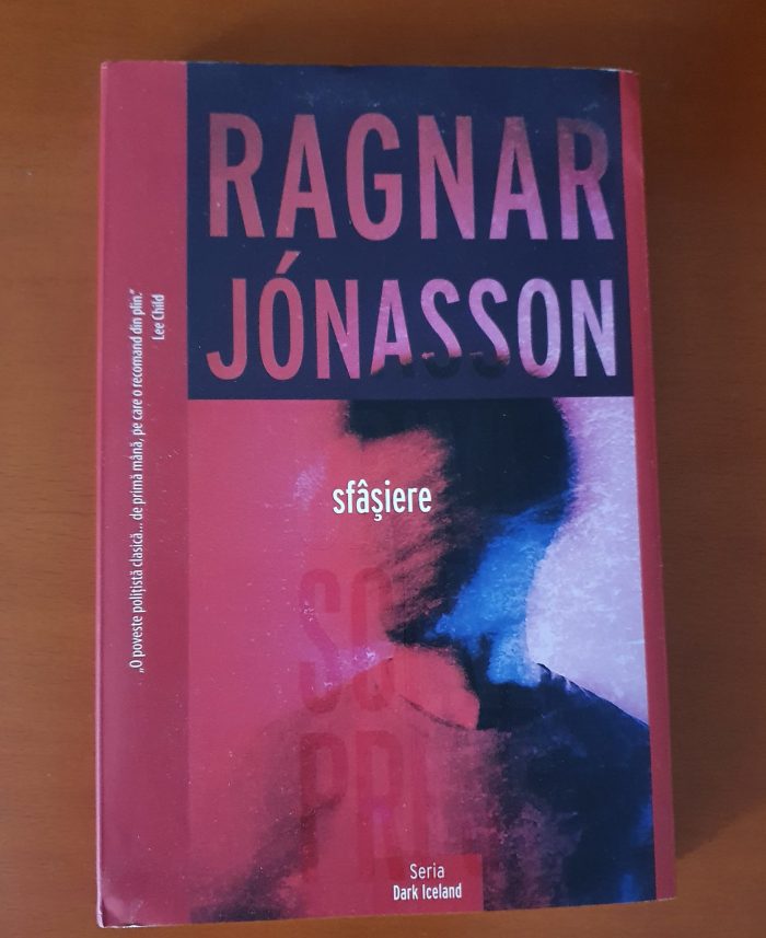 Sfâșiere de Ragnar Jonasson - Crime Scene Press - recenzie